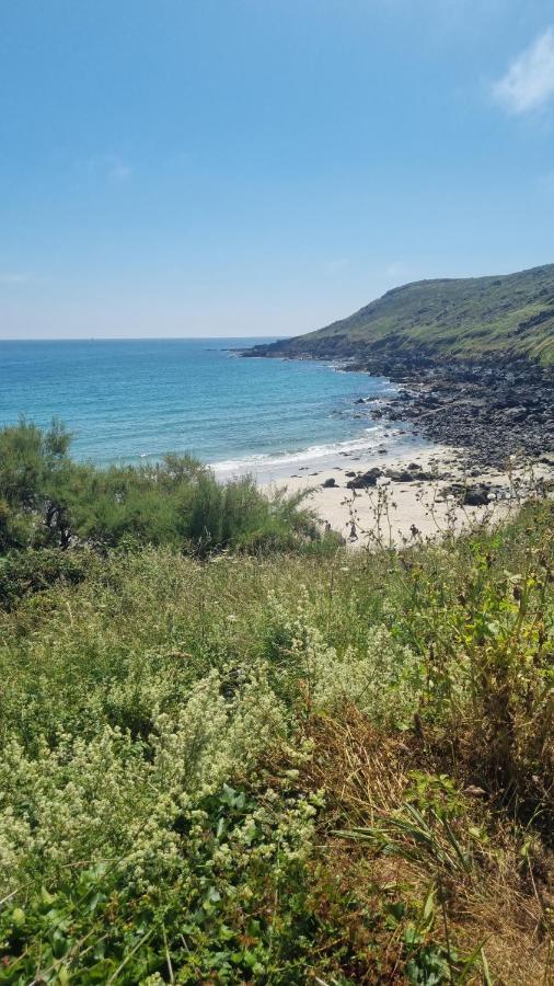 Journeys End With Stunning Sea Views From The Headland Villa Coverack Dış mekan fotoğraf