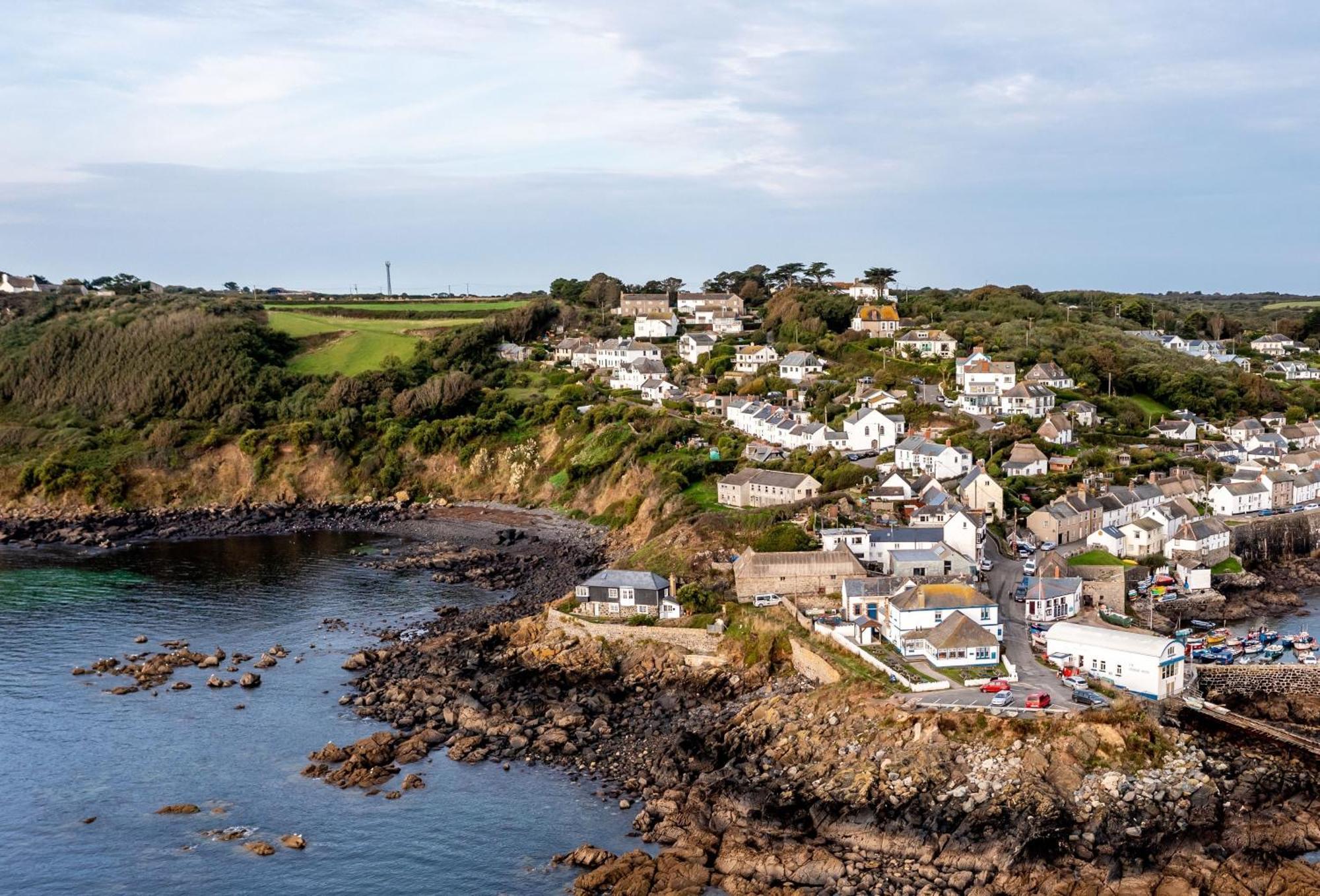 Journeys End With Stunning Sea Views From The Headland Villa Coverack Dış mekan fotoğraf